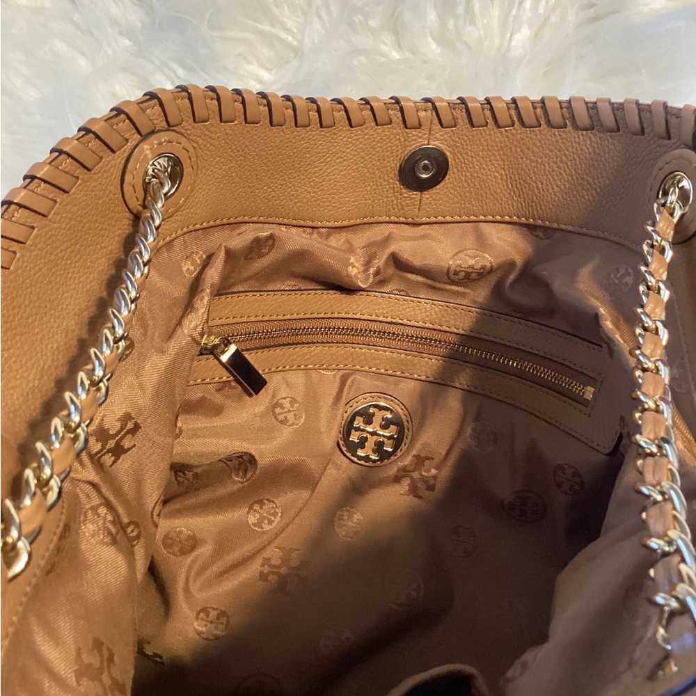 Tory Burch Marion Tote - Picture 14 of 15